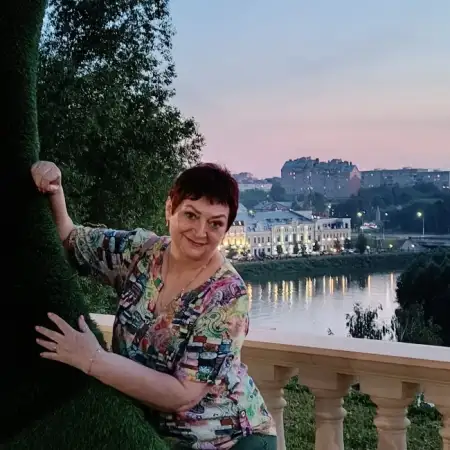 Irina, 64Munich, Germany 