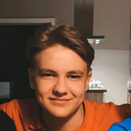 Vlad, 25Saarbrücken, Germany 