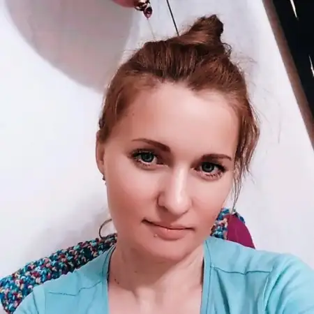 Ekaterina, 42  Berlin, Germany