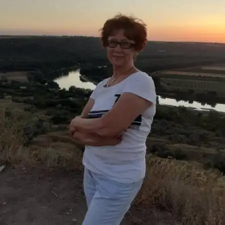 Olga, 80 Romania
