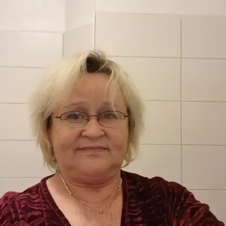 Liliya, 67  Luneburg, Germany