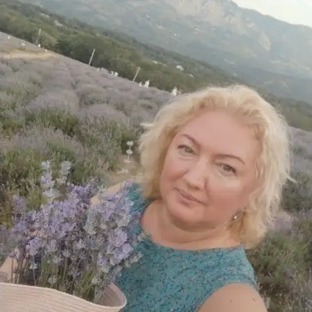 Larisa, 53  Czech Republic