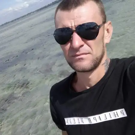 Igor, 33  Poland