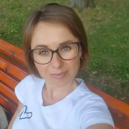 Zhanna, 41  USA