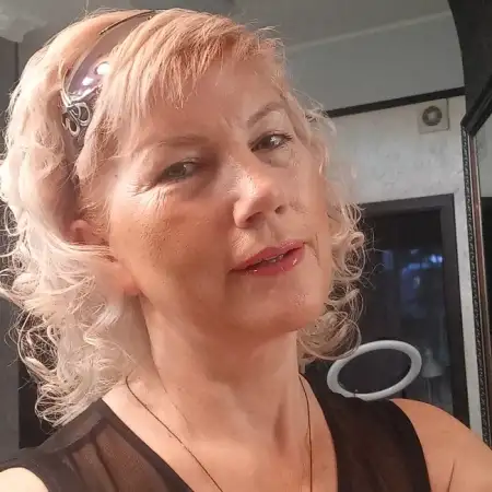 Valentina, 56  Erfurt, Germany