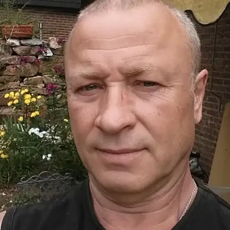 Artur, 61  Suhl, Germany