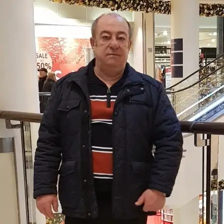 Johann, 70Essen, Germany 