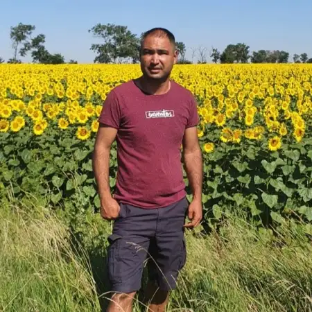 Aman, 41  Wiesbaden, Germany