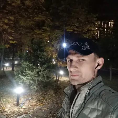 Evgeniy, 42  Kazakhstan