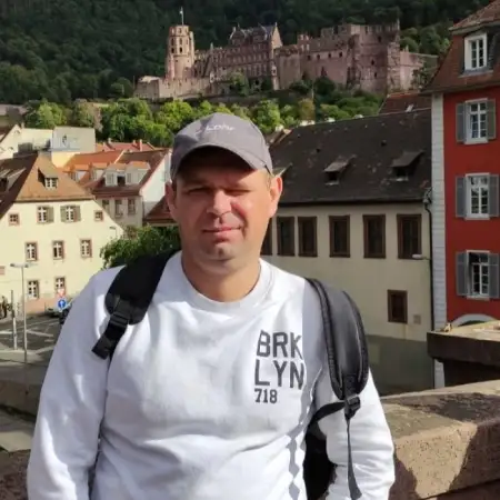 Nikolay, 42  Frankenthal, Germany