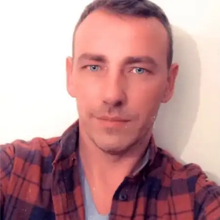 Andrej, 44Munster, Germany 