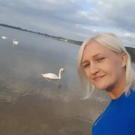 Tetiana, 49  Poland