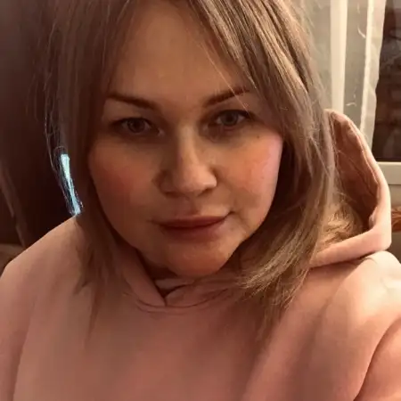 Irina, 41  Russia