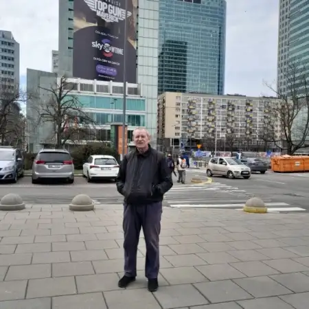 Aleks, 62  Lodz, Poland