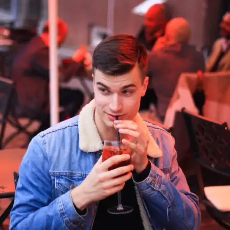 Deniss, 28Hamburg, Germany
