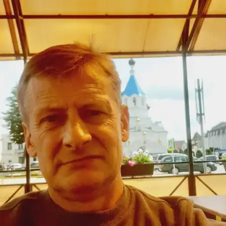 Vadim, 57Berlin, Germany 