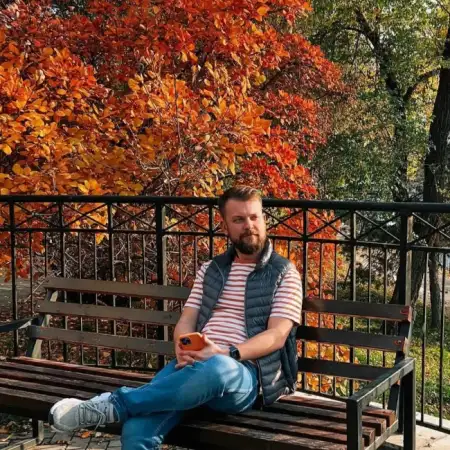 Pavel, 41