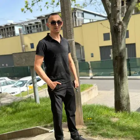 Artur, 39Hera, Germany