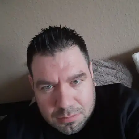 Tobias, 43Hanover, Germany