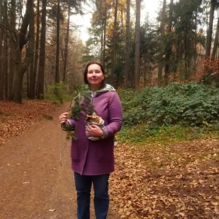 Elena, 45Hanau, Germany 