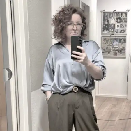 Lyudmila, 48Berlin, Germany 