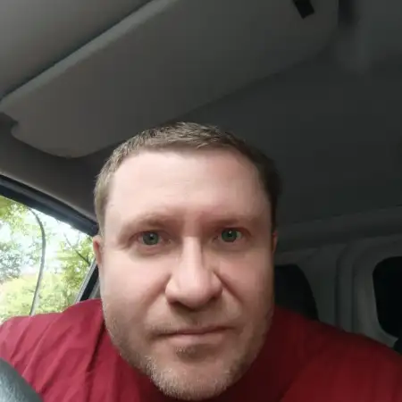 Aleksandr, 51USA