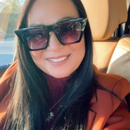 Yuli, 48Hamburg, Germany 