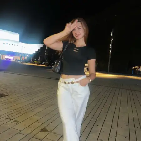 Alina, 31Dusseldorf, Germany