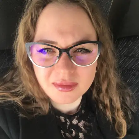 Viktoriia, 33Ulm, Germany 