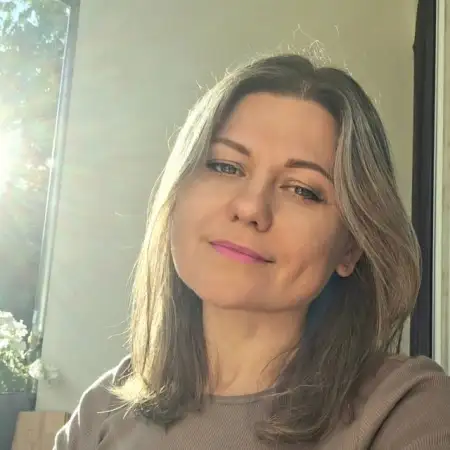 Julia, 42Nuremberg, Germany 