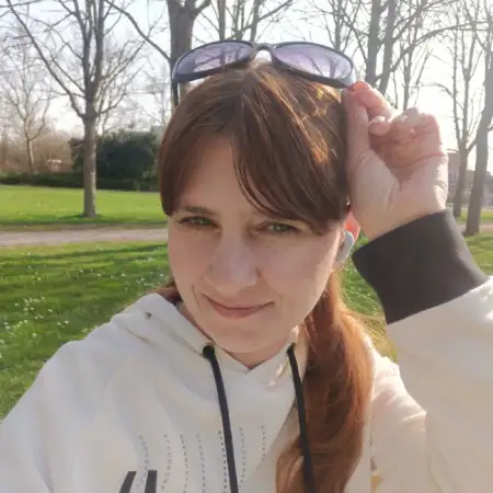 Evgeniya, 37Berlin, Germany 
