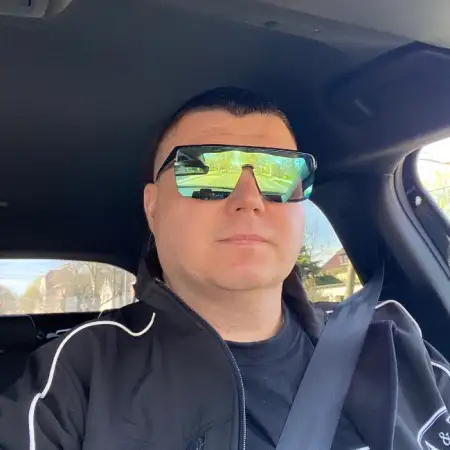 Denis, 42Salzgitter, Germany