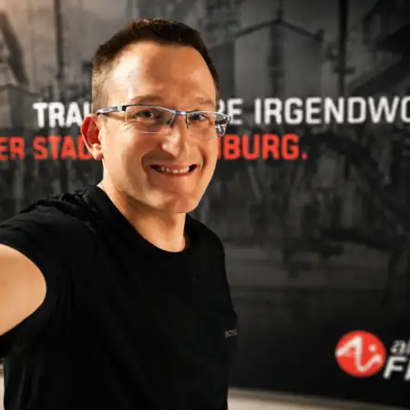Alex, 42Doisburg, Germany 