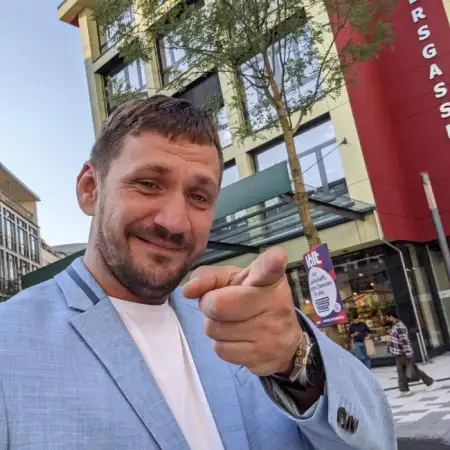 Vyacheslav, 46Berlin, Germany 