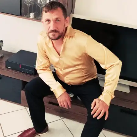 Vyacheslav, 46Berlin, Germany 