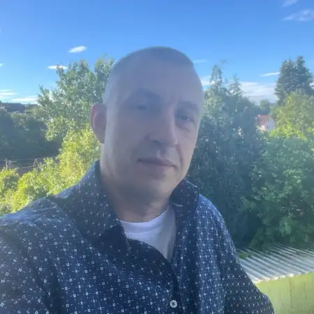 Vladyslav, 51Essen, Germany 