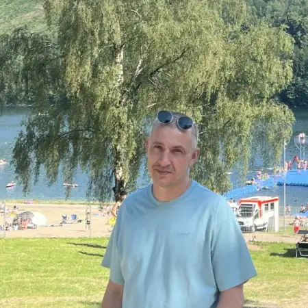 Vladyslav, 51Essen, Germany