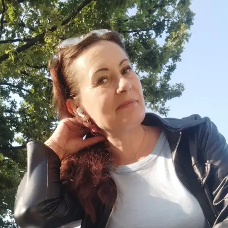 Tetiana, 50Hanover, Germany