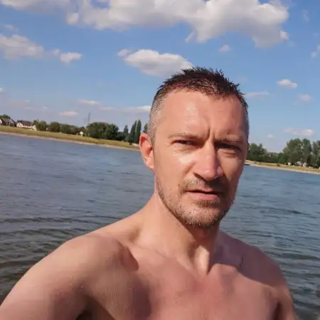 Dmitriy, 45Cologne, Germany 