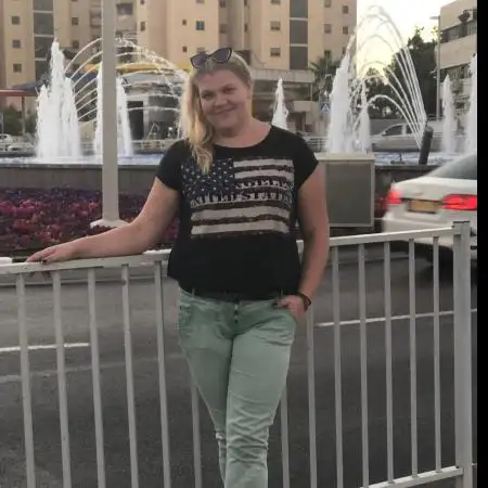 Vika, 43Spain 