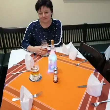irina, 55 Kassel, Germany