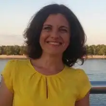 Yuliya, 47Italy 