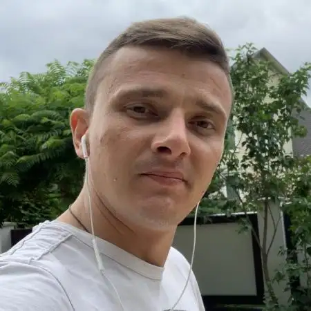 Dzmitri, 36Australia 