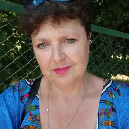 Lyudmila, 59Berlin, Germany