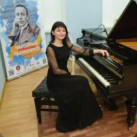 Lyubov, 44USA 