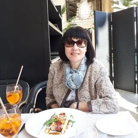 Elena, 52  USA