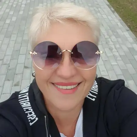 Irina, 54  Belgium