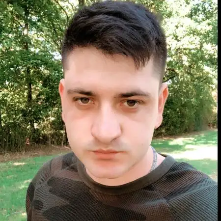 Adrian, 33Hanover, Germany 