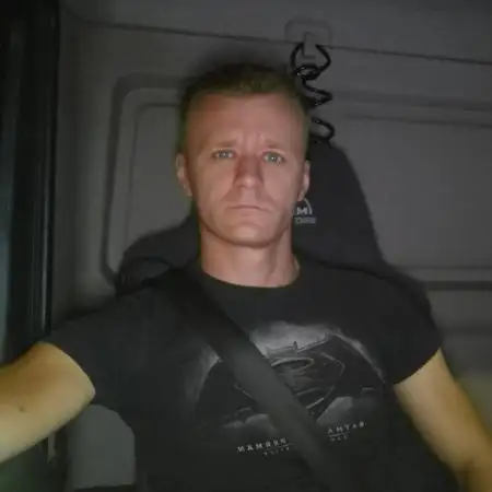 Viktor, 38Hern, Germany 