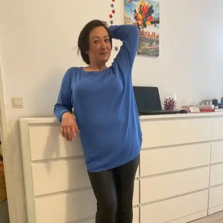 Olga, 60UK 